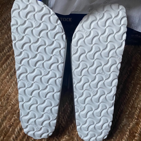 Birkenstock NWT Arizona sandal, Silver, size 38 - Picture 10 of 11